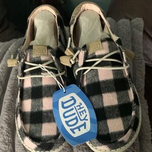 Hey Dude women’s Moccasins - Pink and Black Plaid